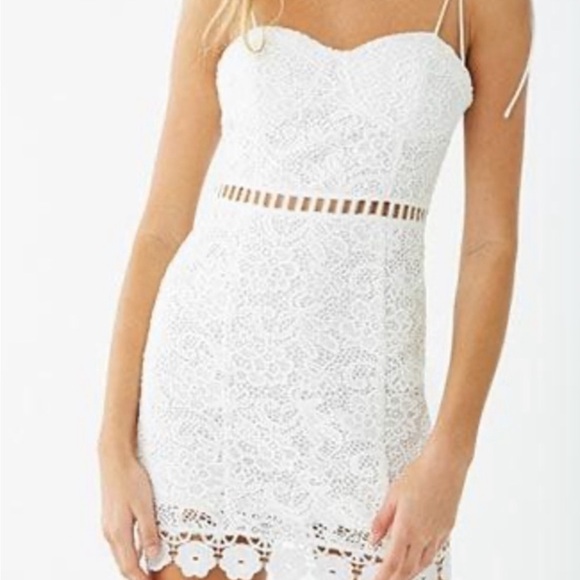 Forever 21 Dresses & Skirts - FOREVER 21 - Women's White Lace Mini Dress Size Small S